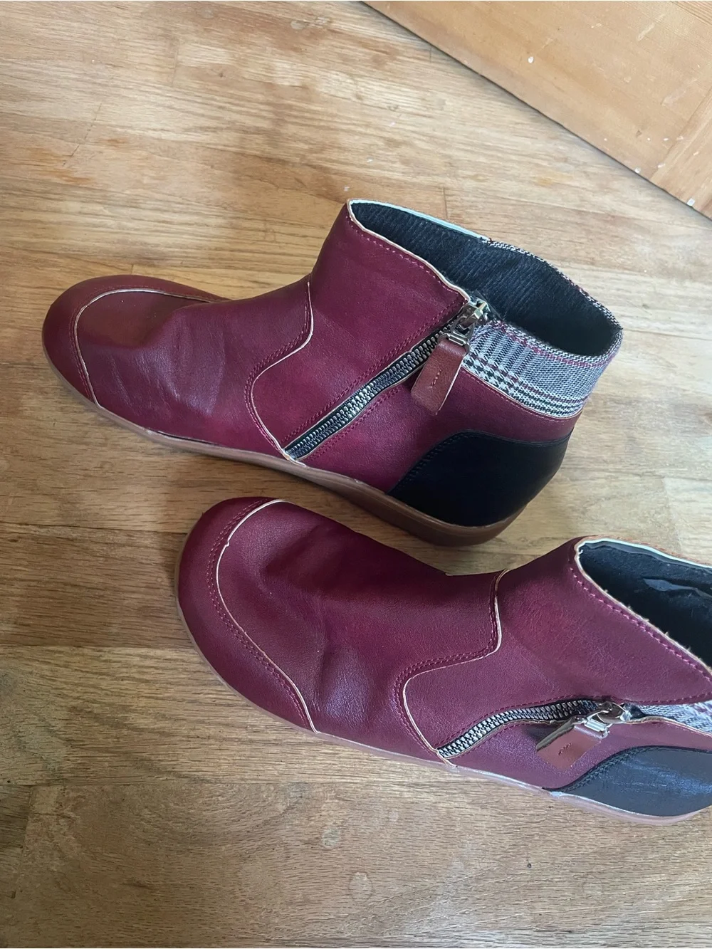Women's Burgundy and Black Zip Ankle Boots